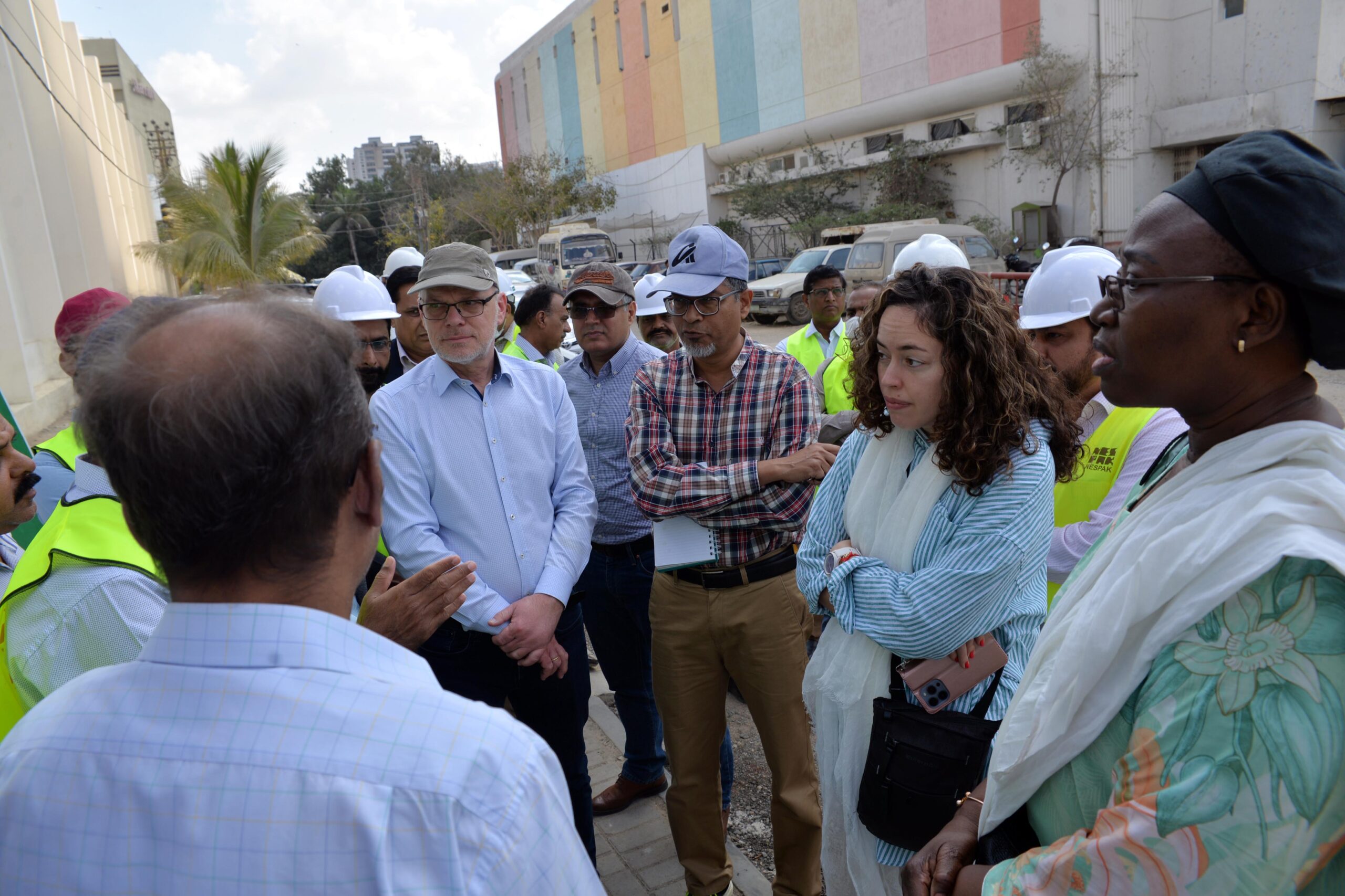 World Bank Team Visits Emergency Works Site
